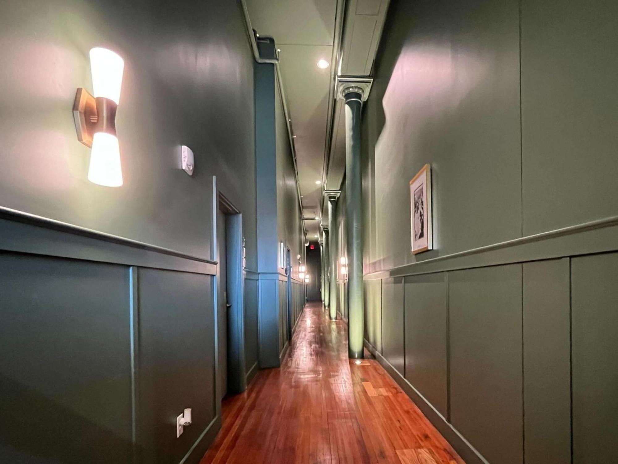 Bright Unit In Historic #311 *