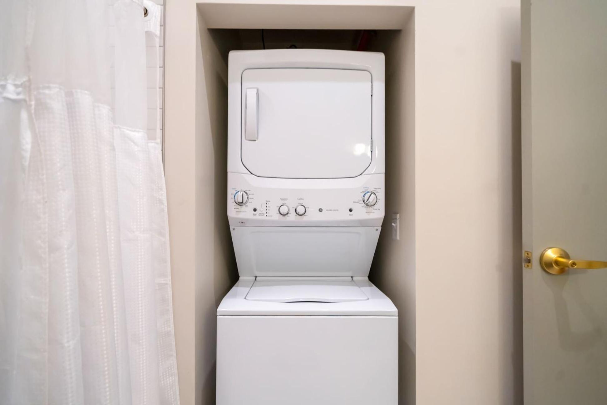 Bright Unit In Historic #311
